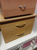 Noční stolek                            