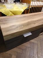 Skříňka pod tv dlouhá                   