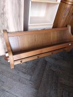 Dubová masivní police                   