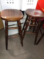 Masivní barové židle skladem 3 kusy     