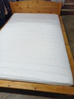 Celomasivni postel 140x200cm            